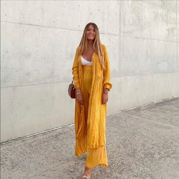 Zara Mustard Wrinkle Look Dress NWT - Picture 16 of 16